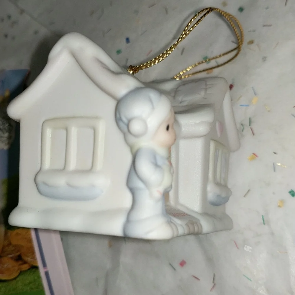 Precious Moments Sugar Town Sam's House Ornament